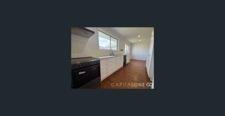 Low maintenance beautiful home! - Photo 5