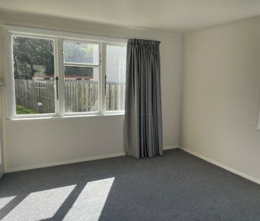 Tidy Unit Close to Town - Photo 4