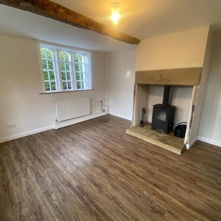 2 bedroom terraced house to rent - Photo 1