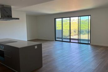 3 Bedroom Apartment with swimming pool, Miraflores, Oeiras