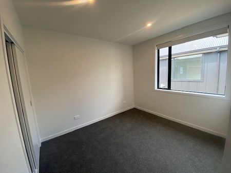 1/14 Mitcham Avenue, Forest Lake — - Photo 3