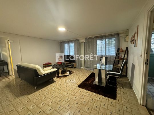 Apartment - Photo 1