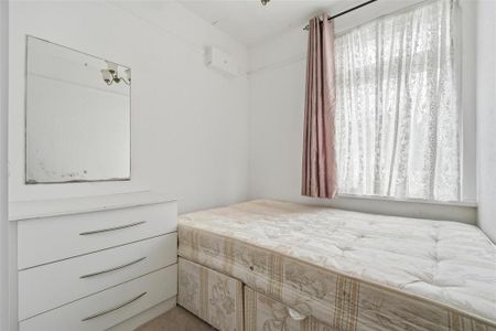 4 bedroom property to rent - Photo 5