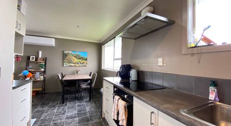 16 Lancewood Avenue - Photo 4