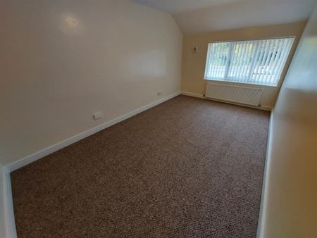 Halifax Road, Wadsley Bridge, Sheffield, S6 1LH - Photo 3