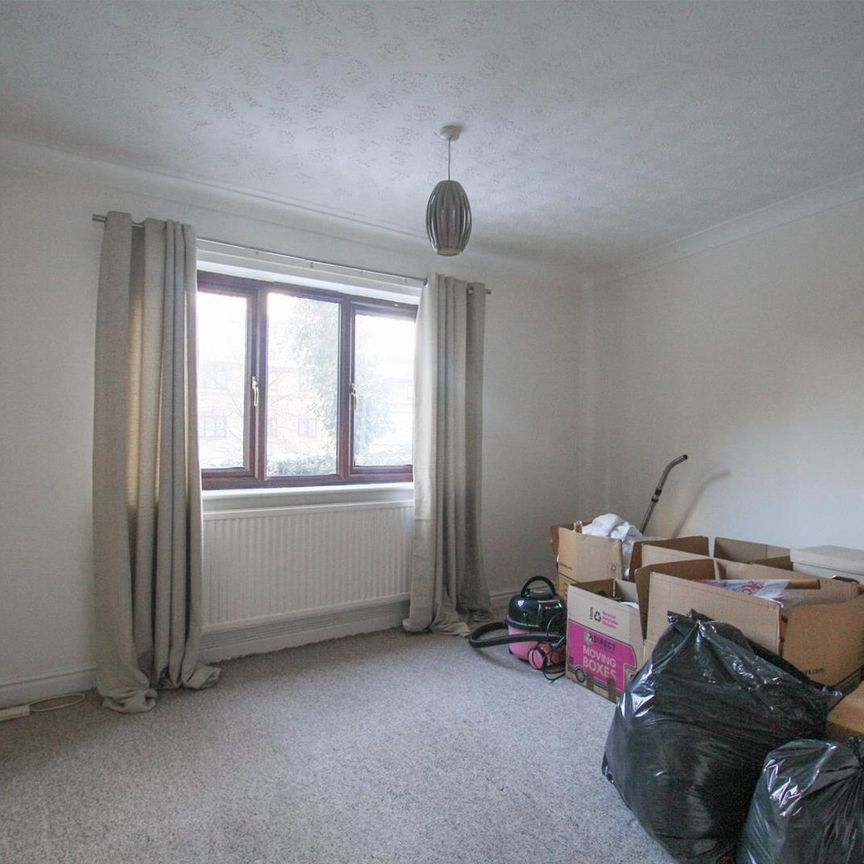 Glendenning Road, Norwich - Photo 1