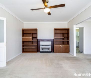 8 Armbuster Street, Hope Valley, SA 5090 - Photo 6