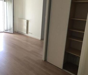 Location Appartement 1 pièce 32m² TOURS 37000 - Photo 5