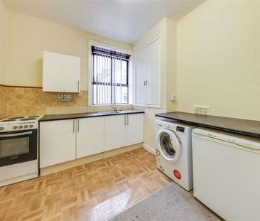 Bury Road, Rawtenstall, Rossendale, BB4 - Photo 3