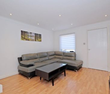 Cove Circle, Cove, Aberdeen, AB12 - Photo 2