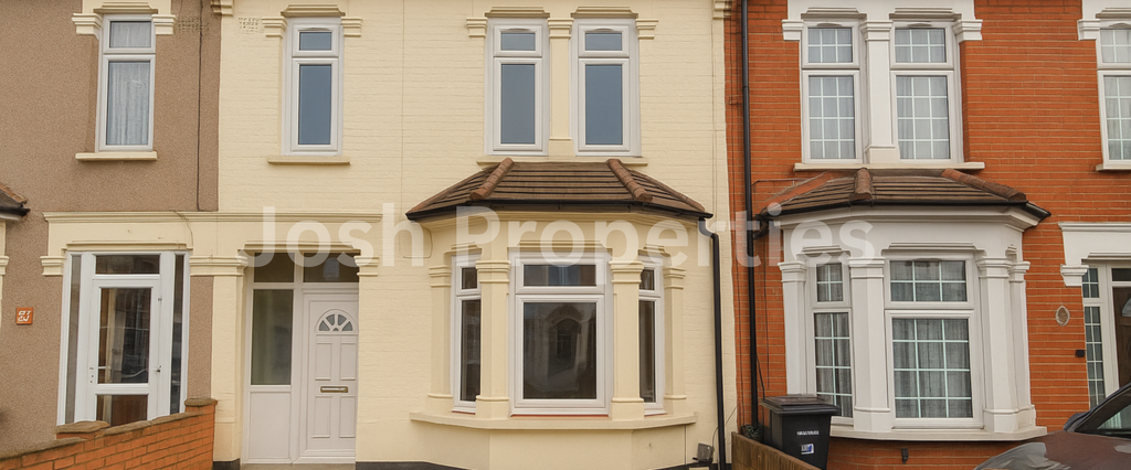 3 bedroom terraced house to rent - Photo 1
