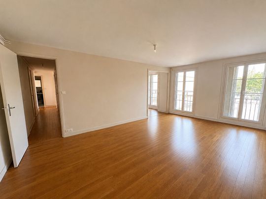 Location Appartement 4 pièces 102m² - Photo 1