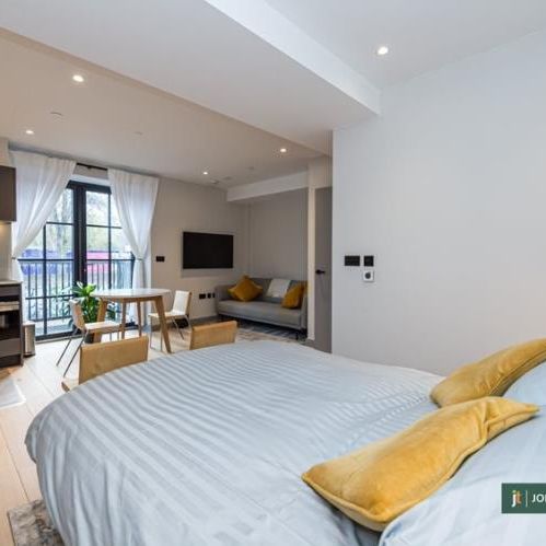 Studio to rent - Photo 1