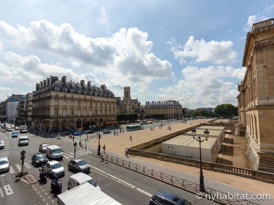 Logement à Paris, Location meublée - Photo 1