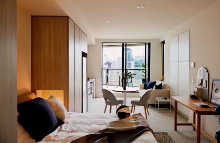 LIV Munro, Melbourne - Photo 2