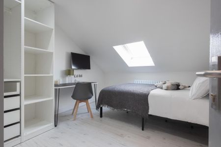 5 bedroom house to rent - Photo 2