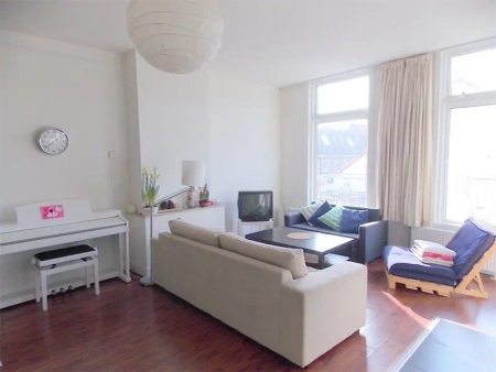 Appartement de deux chambres à la Trompstraat, La Haye - À louer - Photo 2