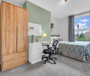 1 bedroom in a house share to rent - Photo 6