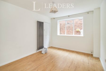 3 bedroom apartment to rent Melville Court, Nottingham, NG3 - Photo 5