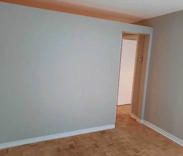 Le 1444 Mackay — 1 Bedroom, 1 Bathroom - Photo 3