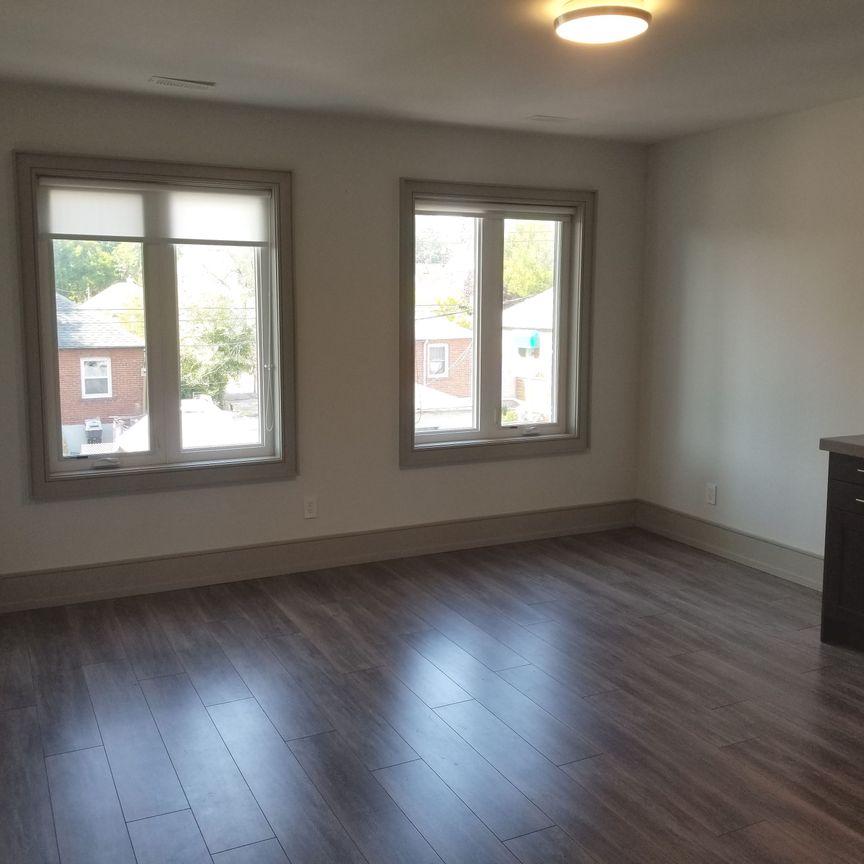 For Lease - 160 Bogert Avenue, Toronto, Ontario - Photo 1