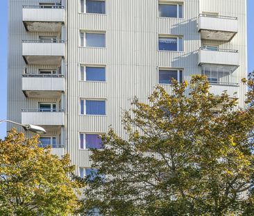 Stålbogavägen, Bandhagen - Photo 2