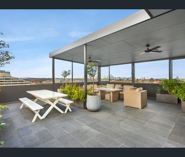 Low Maintenance One Bedroom apartment. - Photo 1