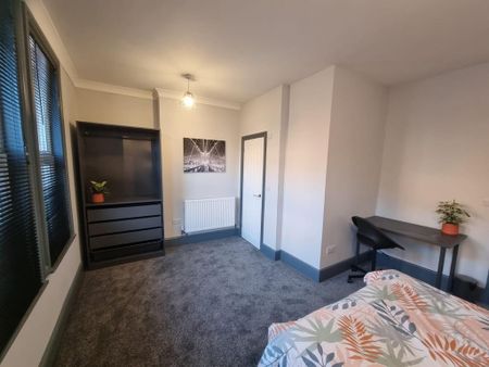 1 bedroom detached house to rent - Photo 3