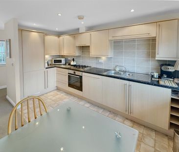 2 bedroom apartment to rent - Photo 6