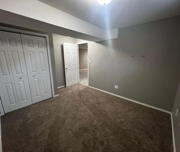1 Bedroom Basement Suite in Westpark! Gas Fireplace! - Photo 1