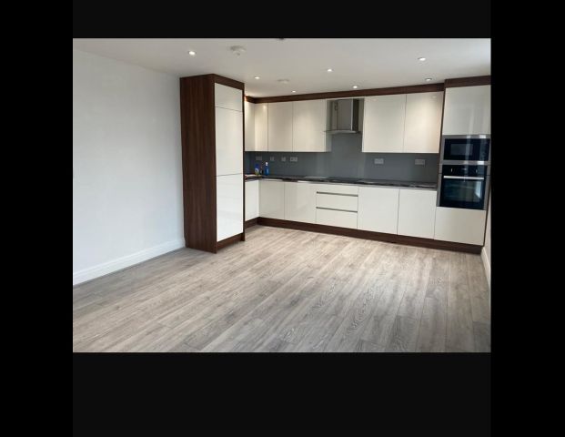 Room in a Shared Flat, Dollis Hill Willesden Neasden, NW10 - Photo 1