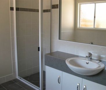 1/88A Hogg Street, Rockville - Photo 3