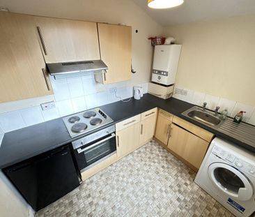 1 bedroom flat to rent - Photo 3