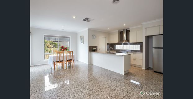 Ideal Family Home In Waterford Rise! - Photo 1
