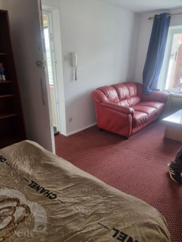 Studio Flat, York Road, B16 - Photo 2