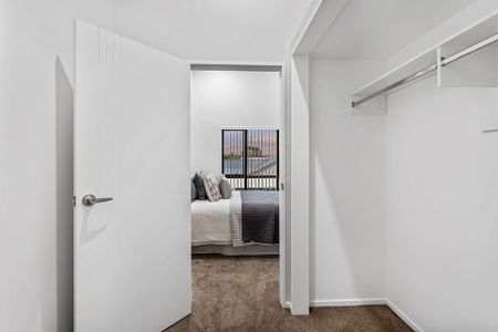 LARGE FAMILY 5-BDRMS HOUSE 4 RENT IN RANUI HEIGHTS - Photo 4