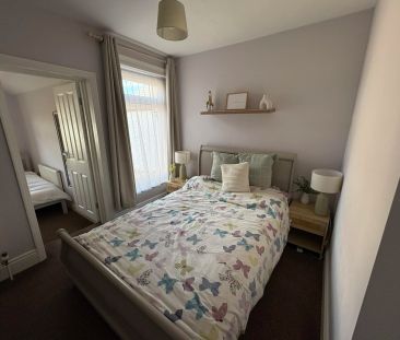 **NO DEPOSIT OPTION AVAILABLE** A simply stunning three bedroom end... - Photo 6