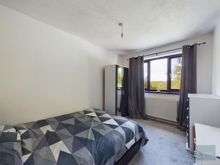 Innox Mill Close, Trowbridge, Wiltshire, BA14 - Photo 5