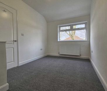 Tresham Road - Photo 2