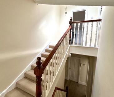 2 Bed Maisonette, Canadian Avenue, SE6 - Photo 3