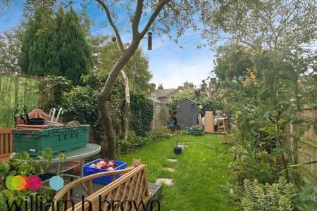 Marlborough Road, CHELMSFORD - Photo 3