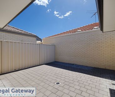 3/20 Twilight Mews, AUBIN GROVE WA 6164 - Photo 4