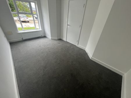 Acacia Terrace, Leeds, Seacroft - Photo 4