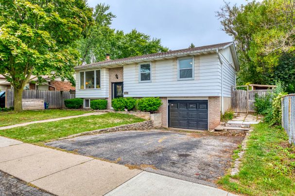 For Lease - 247 Kenwood Avenue, Burlington, Ontario - Photo 1