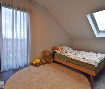 Triplex nieuwbouwappartement met 4 slaapkamers en garage - Photo 4