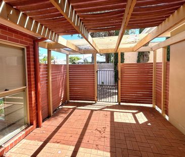 1/1013 Calimo Street, North Albury, NSW 2640 - Photo 1