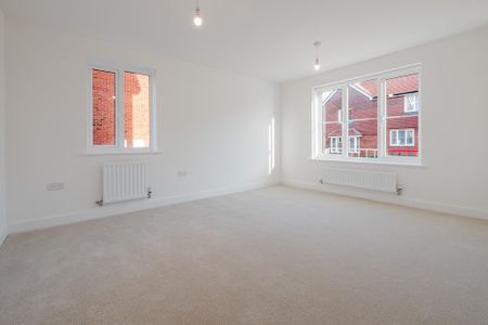 3 bedroom semi-detached house to rent - Photo 4