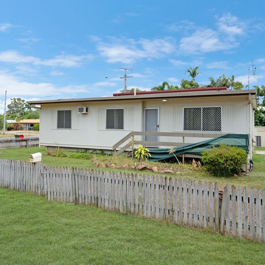 1/1 Ryrie Crescent, Rasmussen. - Photo 1