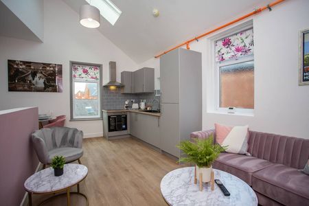 North Parade - Photo 2