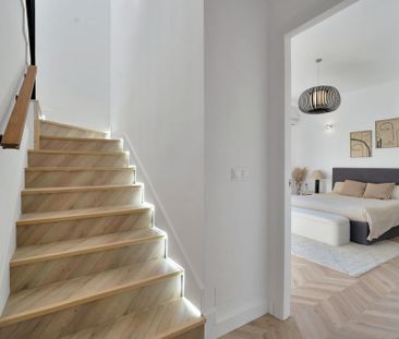 5 room luxury House for rent in Marbella, Andalusia - Photo 2